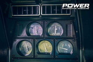 Power Classic: Chevrolet Corvette Stingray C3 410Ps